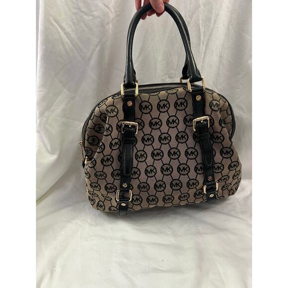 Michael Kors Bedford Belted Gray Black Satchel Shoulder Bag Handbag Purse GS - Picture 2 of 7